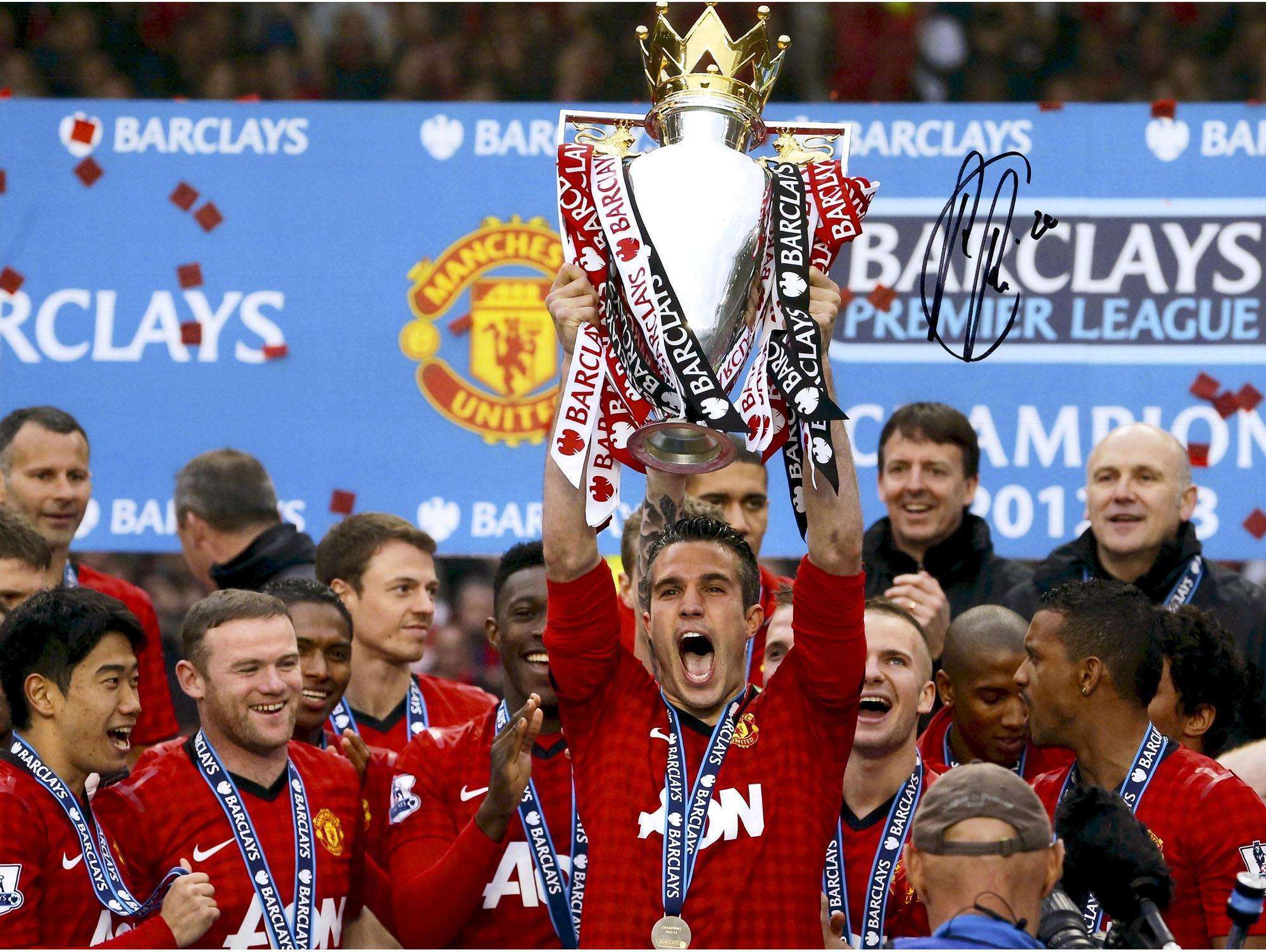 成鲜明对比 成鲜明对比