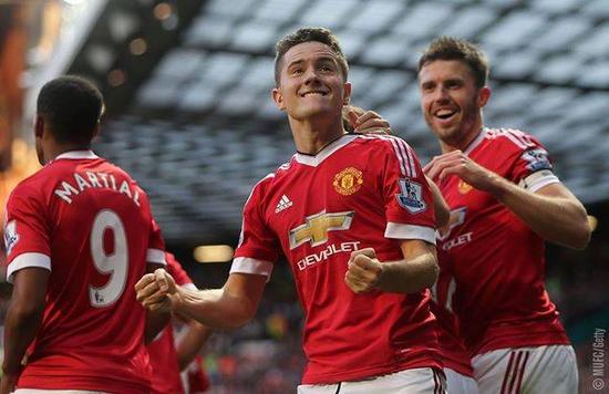 勞塔羅續約 勞塔羅續約